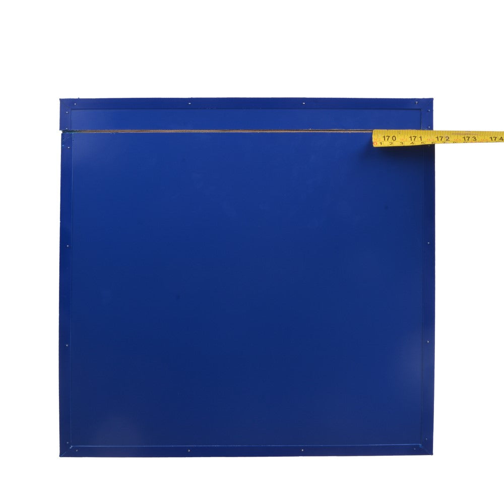 P081 - Grey Goose case