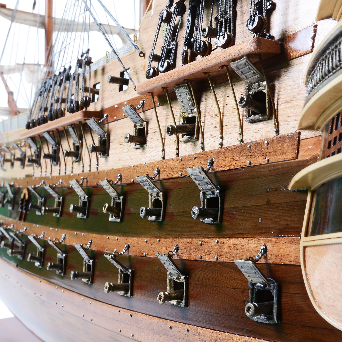 HMS VICTORY MODEL SHIP 56L WITH DISPLAY CASE XL NO GLASS | High-quality | Fully Assembled Wooden Ship Models
