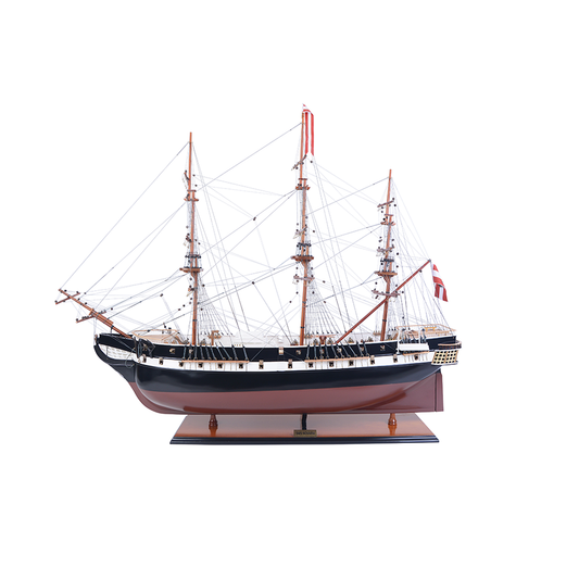T365 - SMS Novara Model Ship