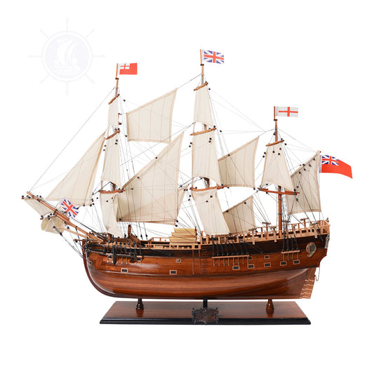 HMS Endeavour Historic Ship Model| MUSEUM-QUALITY