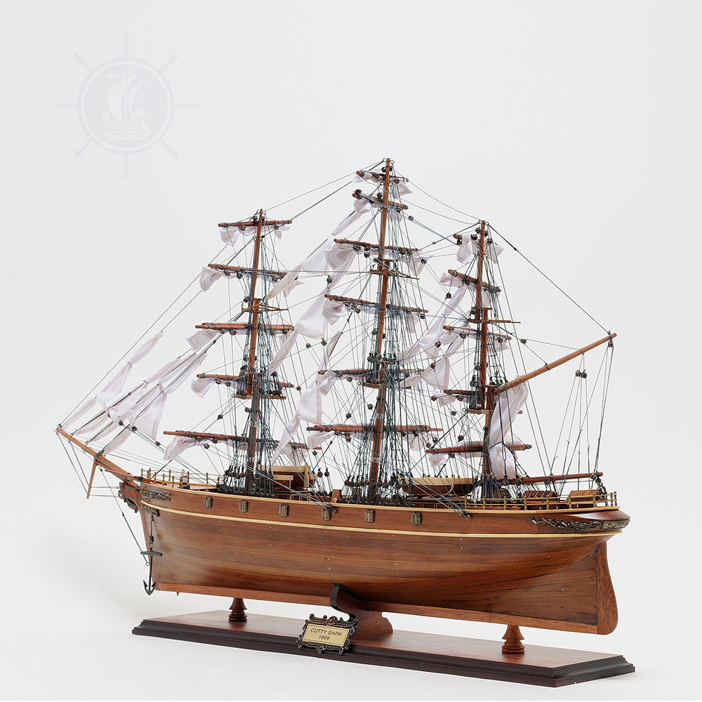 CUTTY SARK (BLACK WOOD) MODEL SHIP | Museum-quality | Fully Assembled Wooden Ship Models For Wholesale