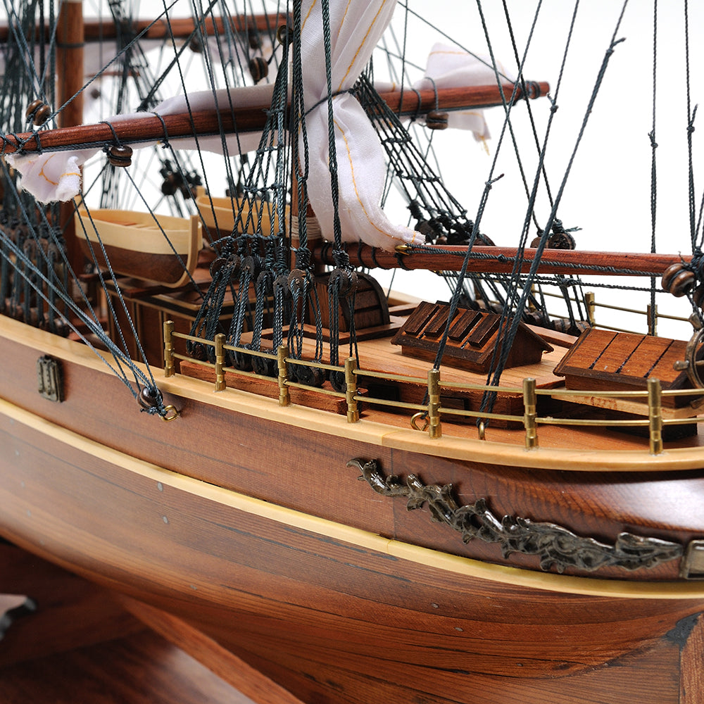 CUTTY SARK (BLACK WOOD) MODEL SHIP | Museum-quality | Fully Assembled Wooden Ship Models For Wholesale