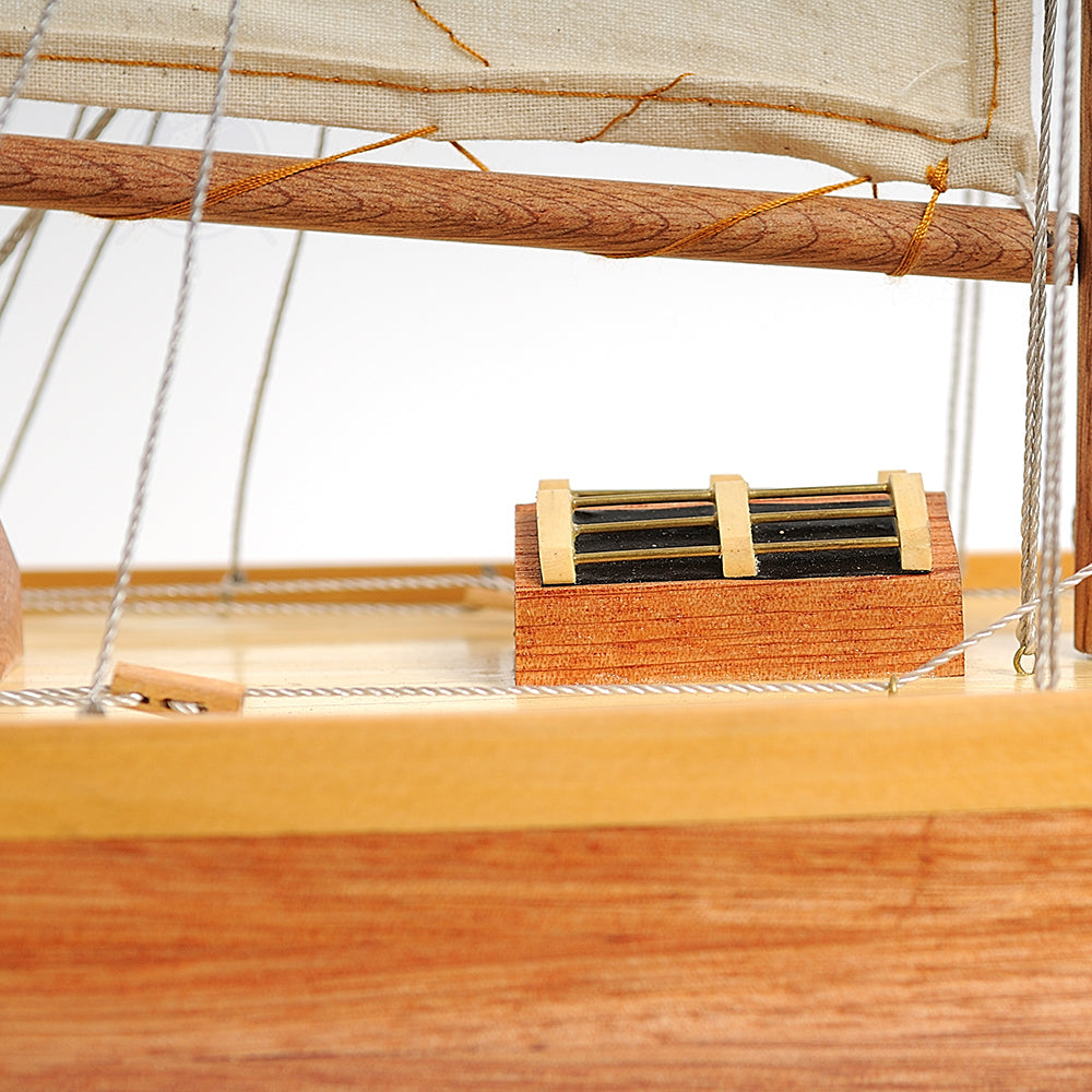 PEN DUICK Model Yacht | Museum-quality | Fully Assembled Wooden Ship Model For Wholesale