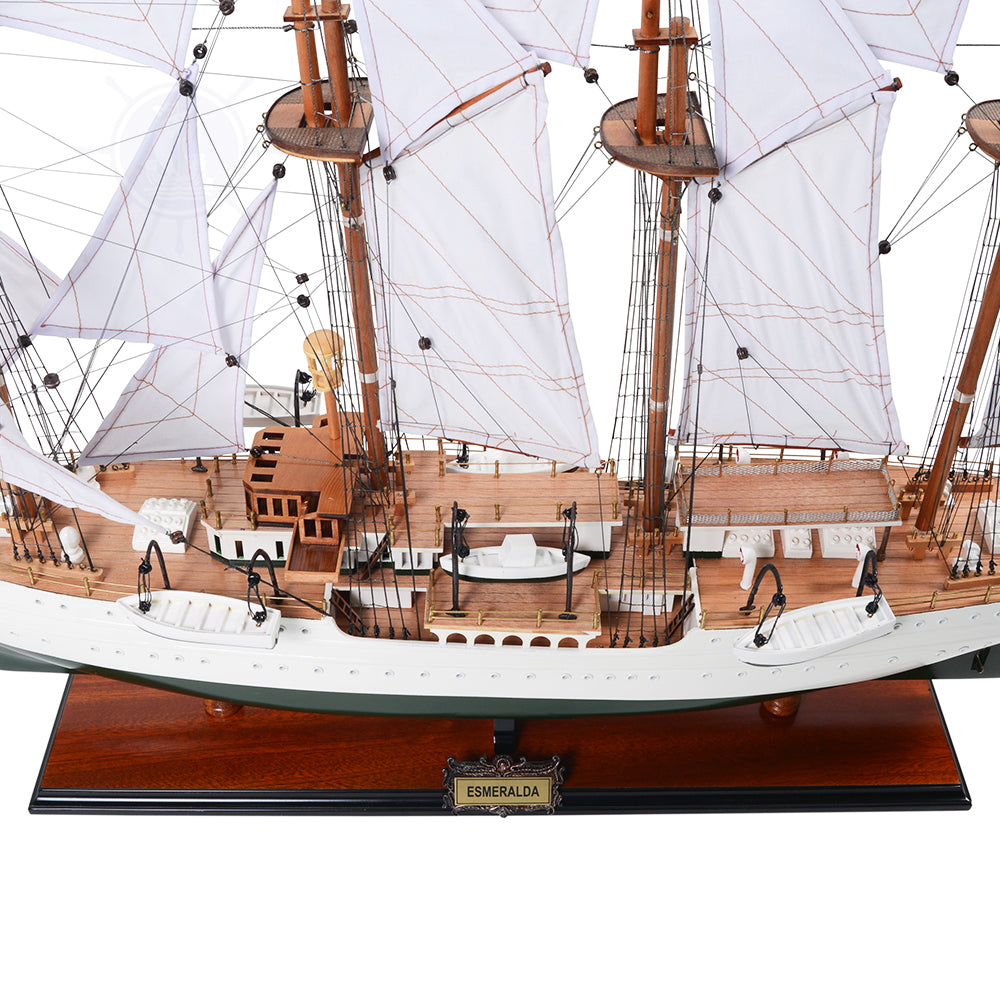 ESMERALDA MODEL SHIP | High-quality | Fully Assembled Wooden Ship Models For Wholesale