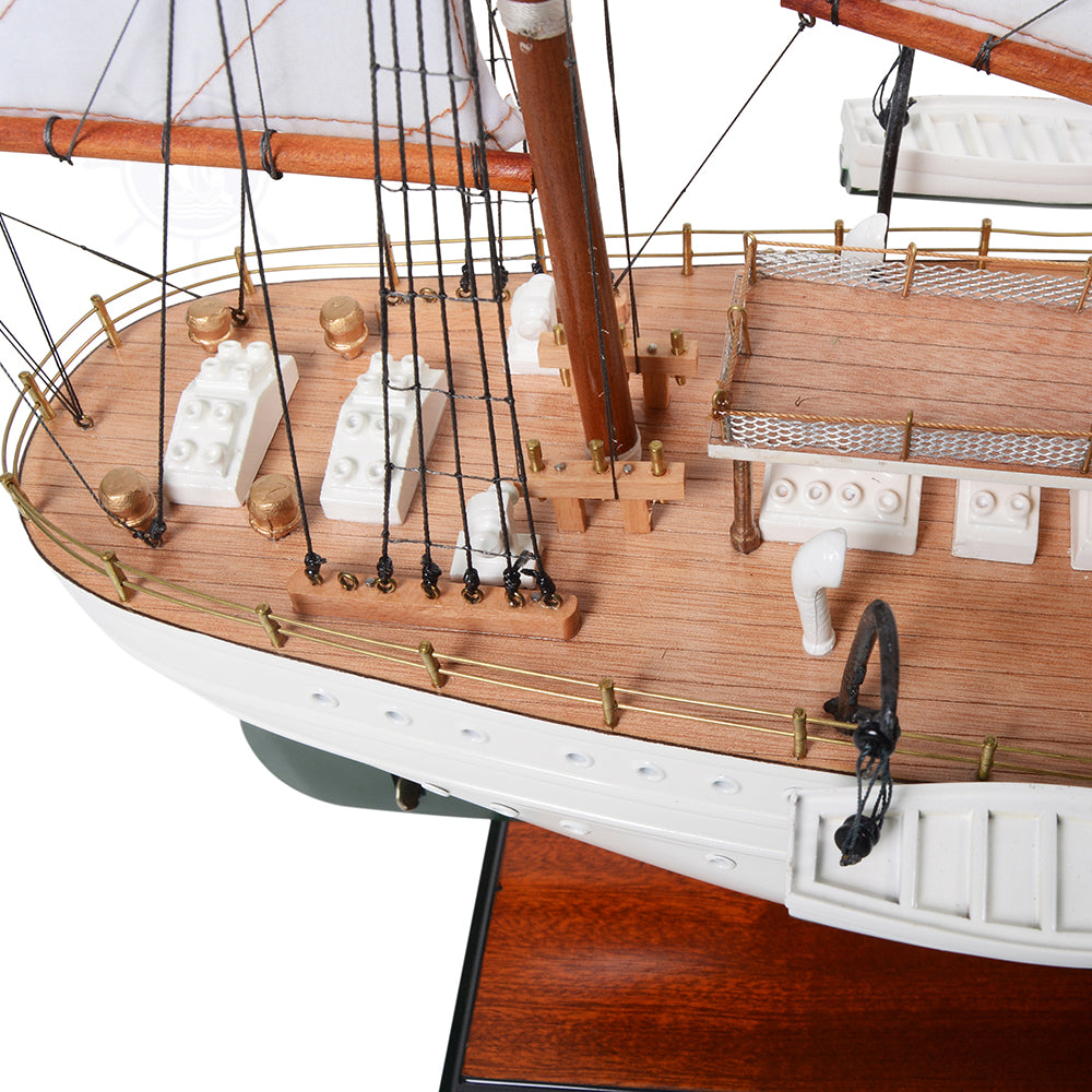 ESMERALDA MODEL SHIP | Museum-quality | Fully Assembled Wooden Ship Models For Wholesale