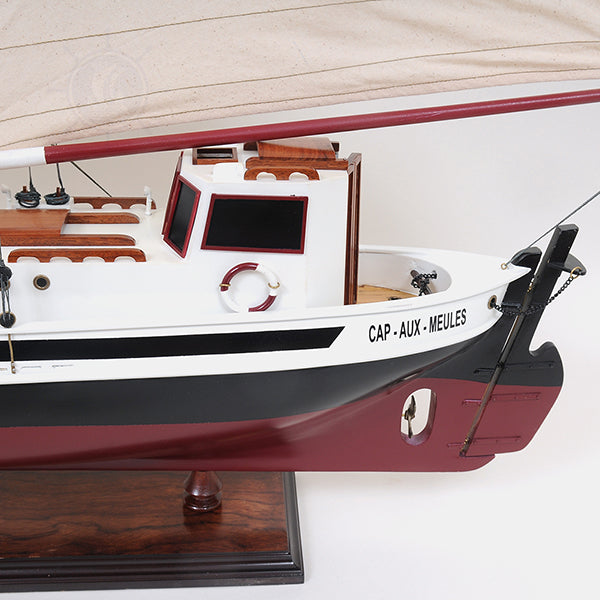LA GASPÉSIENNE PAINTED | Museum-quality | Fully Assembled Wooden Ship Model For Wholesale
