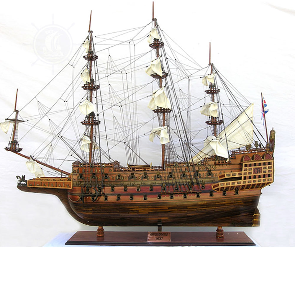 HMS SOVEREIGN OF THE SEAS MODEL SHIP XL WITH DISPLAY CASE NO GLASS | Museum-quality | Fully Assembled Wooden Ship Models