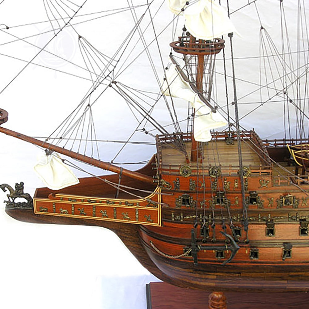 HMS SOVEREIGN OF THE SEAS MODEL SHIP XL WITH DISPLAY CASE NO GLASS | Museum-quality | Fully Assembled Wooden Ship Models