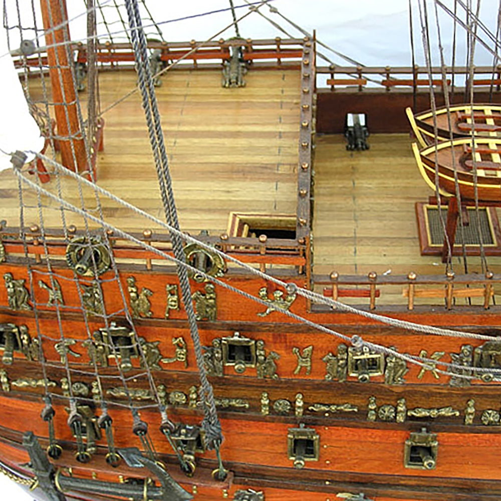 HMS SOVEREIGN OF THE SEAS MODEL SHIP XL WITH DISPLAY CASE NO GLASS | Museum-quality | Fully Assembled Wooden Ship Models