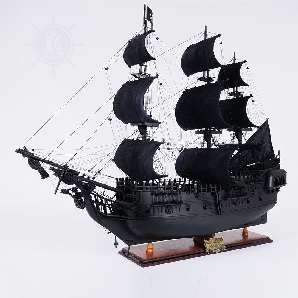 Black Pearl Pirate Ship Midsize With Display Case Front Open