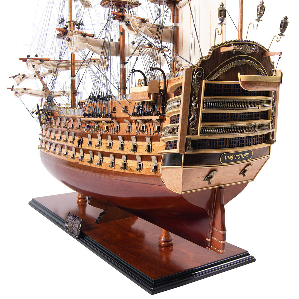HMS Victory Exclusive Edition Large - THE FAMOUS BATTLESHIP Of THE ROYAL NAVY