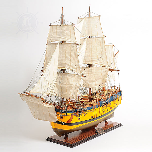 HMS ENDEAVOUR PAINTED | Museum-quality | Fully Assembled Wooden Ship Models For Wholesale