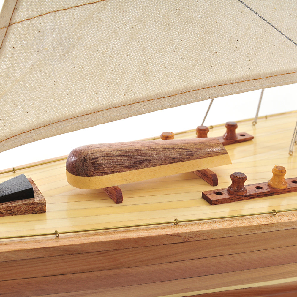 ENDEAVOUR Model Yacht Xlarge | Museum-quality | Fully Assembled Wooden Ship Model For Wholesale