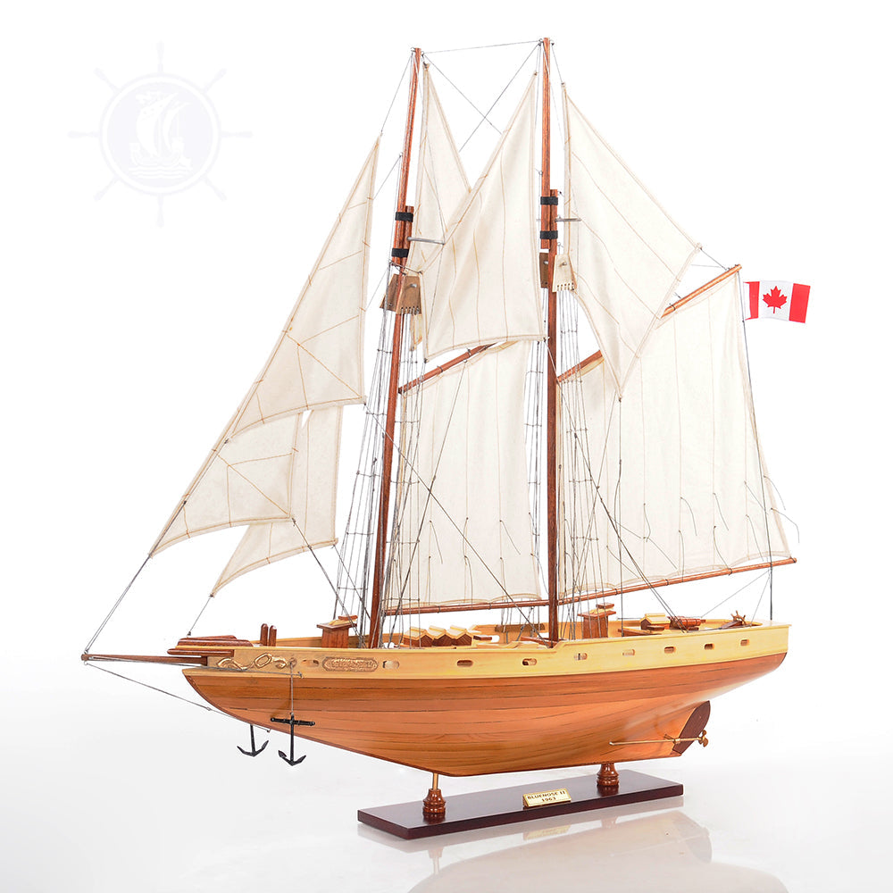 BLUENOSE II FULLY ASSEMBLED | Fully Assembled Wooden Ship Model For Wholesale